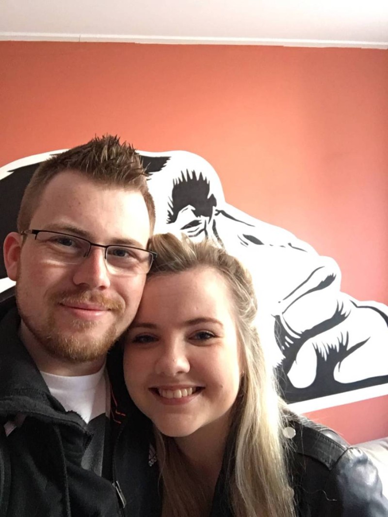 My-first-airbnb-experience-me-and-my-girlfriend